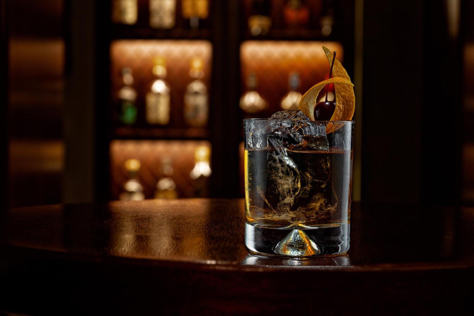 ホテル ザ ゲームバード ロンドン エクステリア 写真 A vodka soda
